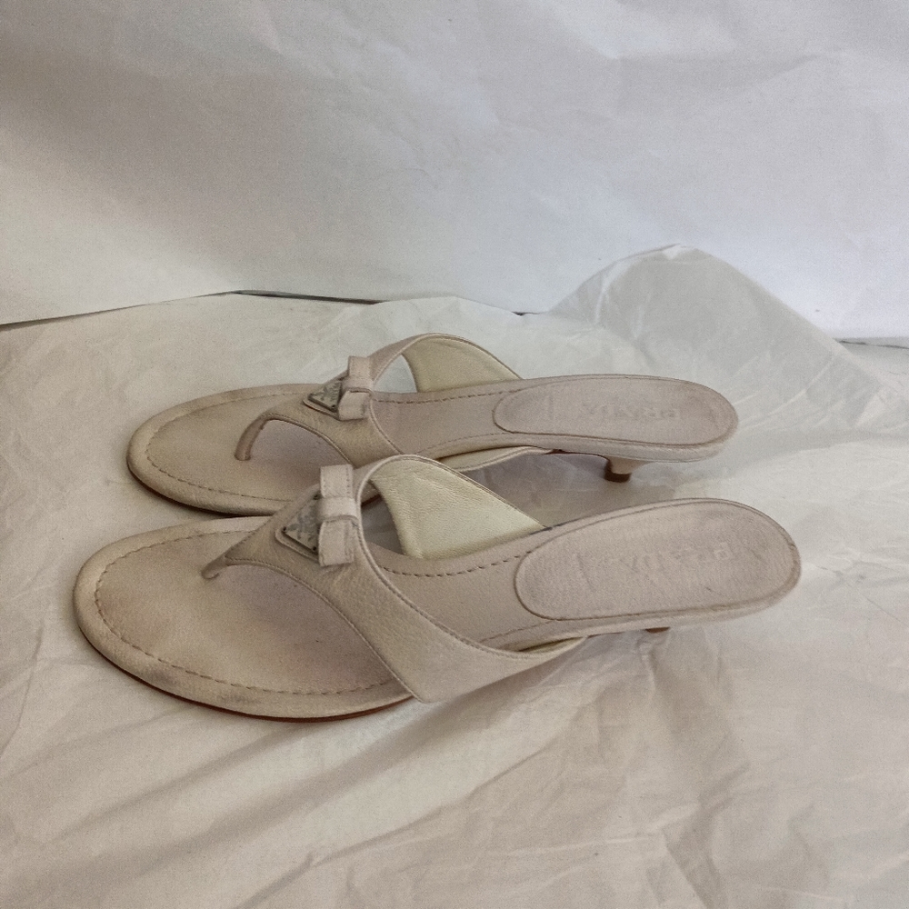Prada bow thong leather triangle logo sandals size 39.5 - Picture 8 of 16